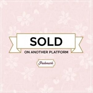 JOHNNY WAS $150 THE JANIE FAVORITE HENLEY TEE